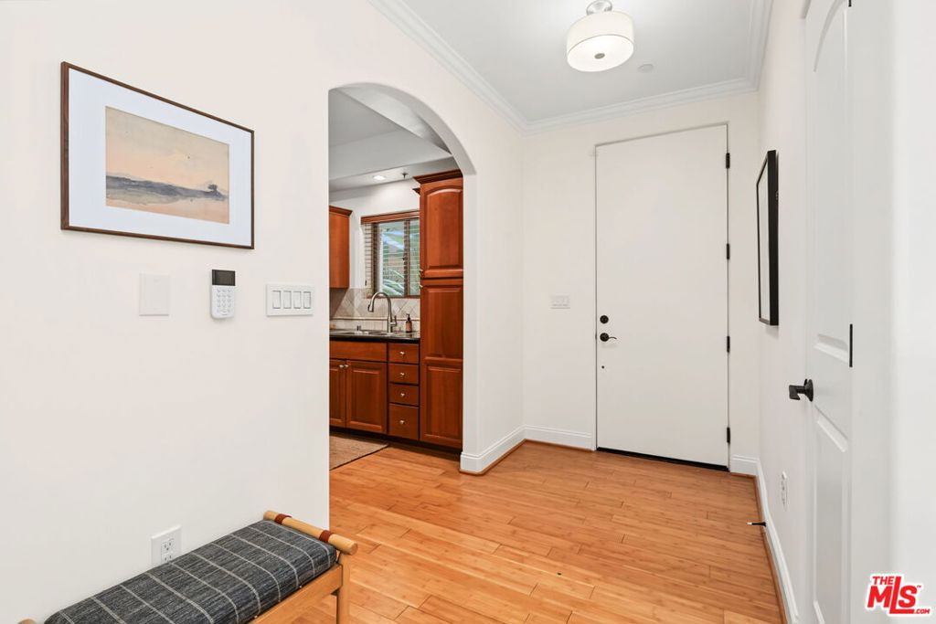 1511 Camden Avenue 103 Property Photo 6