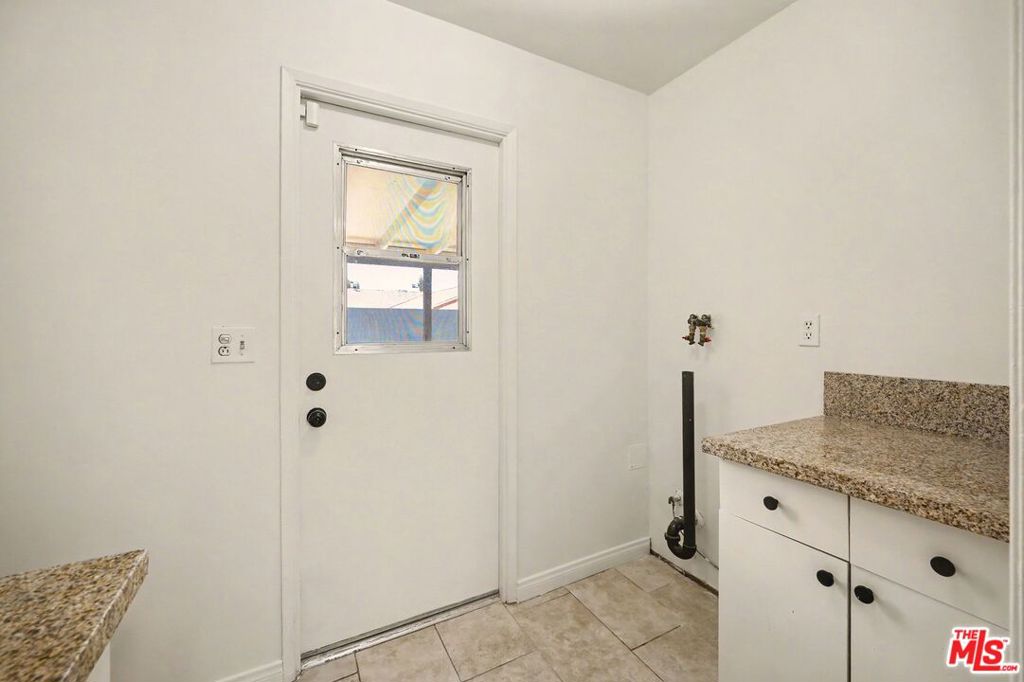 22932 Covello Street Property Photo 17