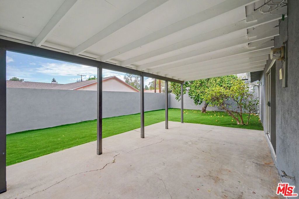22932 Covello Street Property Photo 34