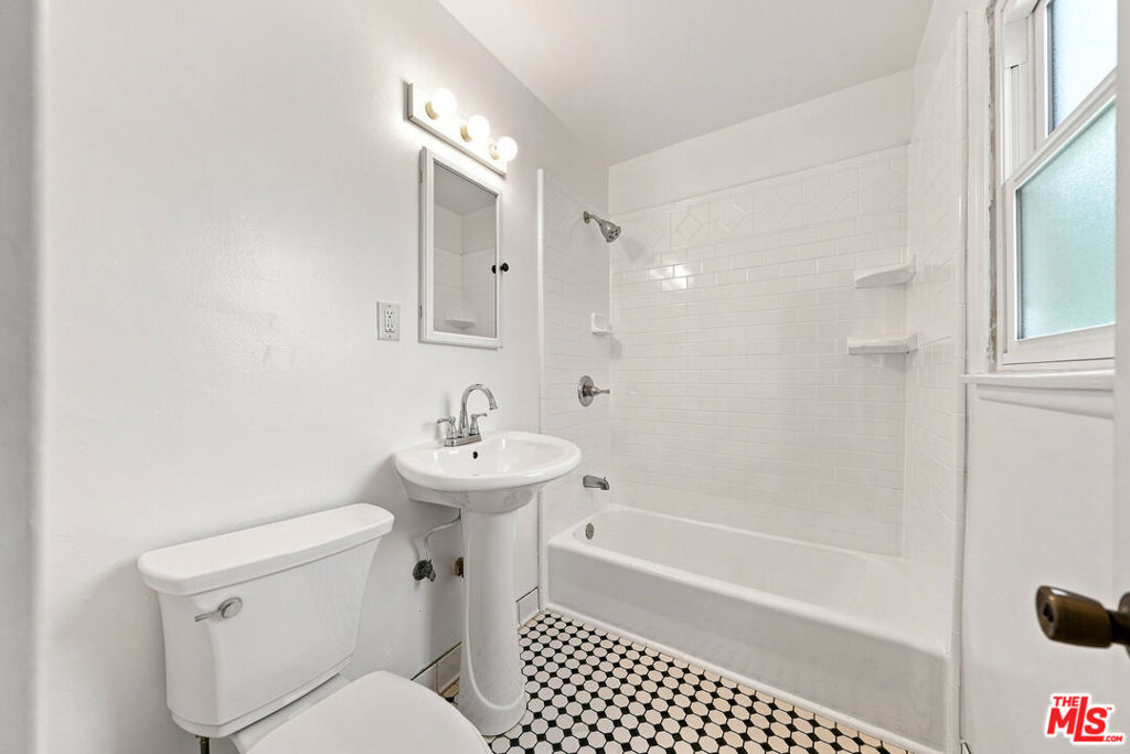 1726 6th Avenue Property Photo 34