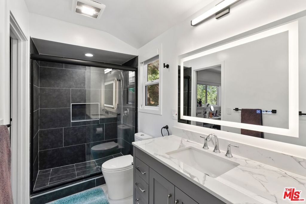 4118 Oak Hollow Road Property Photo 42