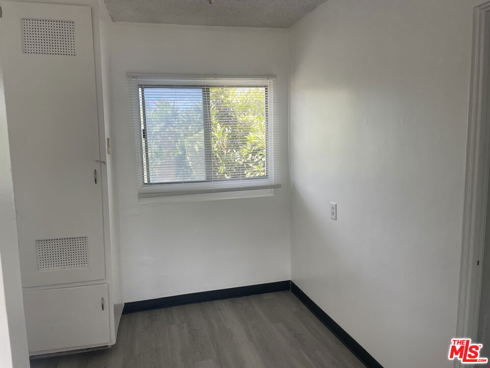 849 N Garfield Avenue Property Photo 15