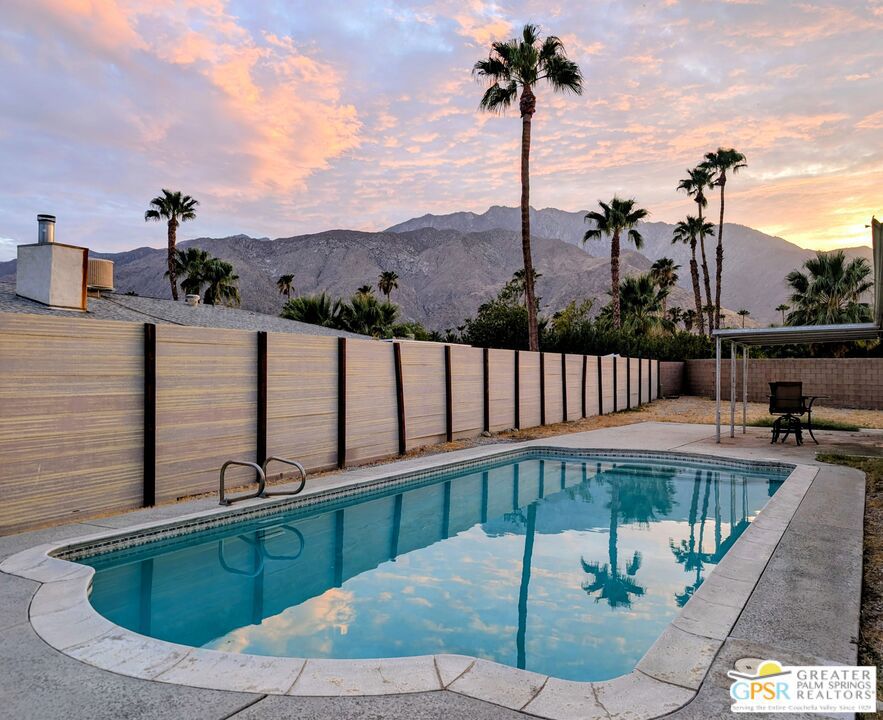 1181 E Estio Circle Property Photo 3