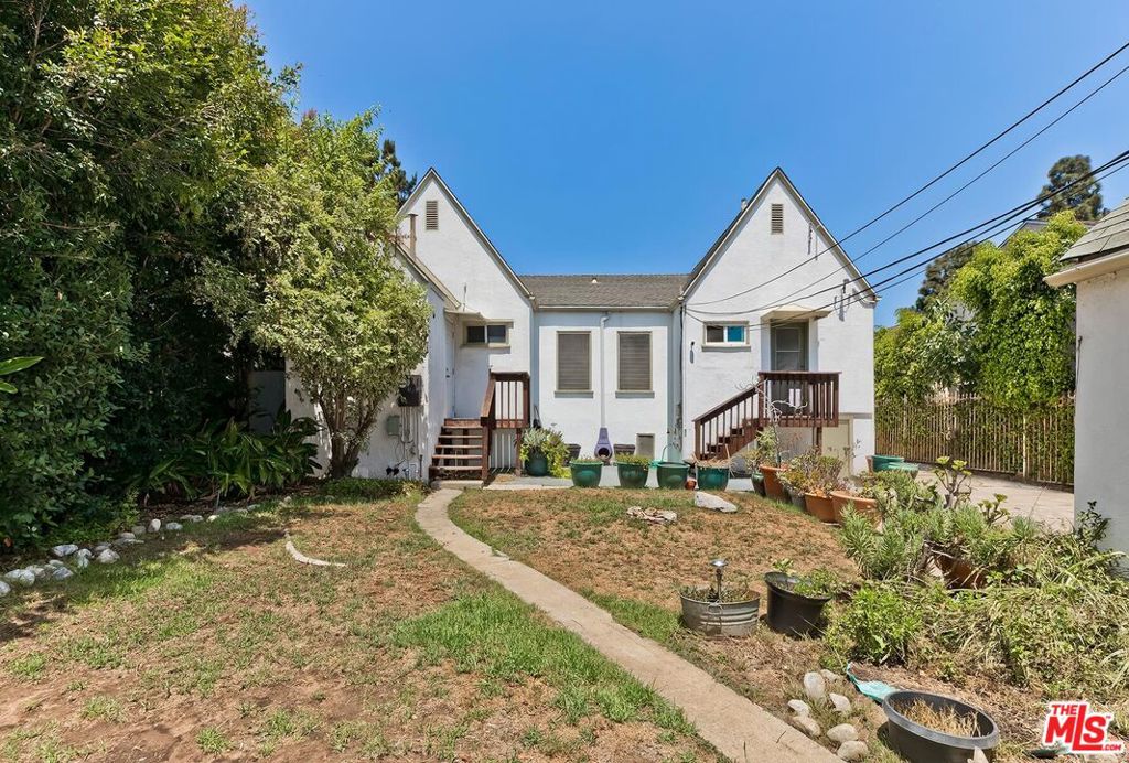 10626 Ohio Avenue Property Photo 18
