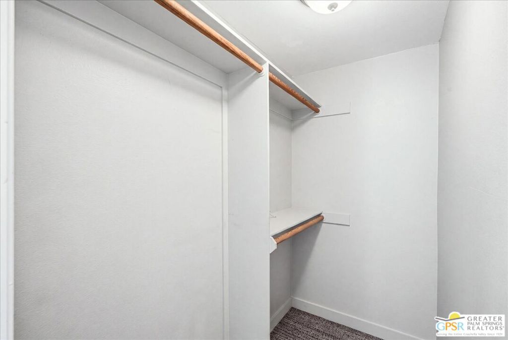 1150 E Amado Road 16b2 Property Photo 18