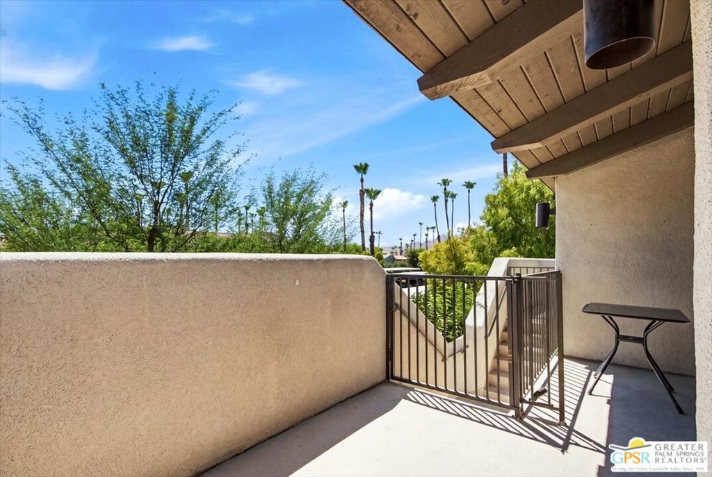 1150 E Amado Road 16b2 Property Photo 20
