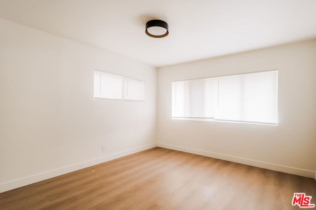 5211 Baza Avenue Property Photo 39