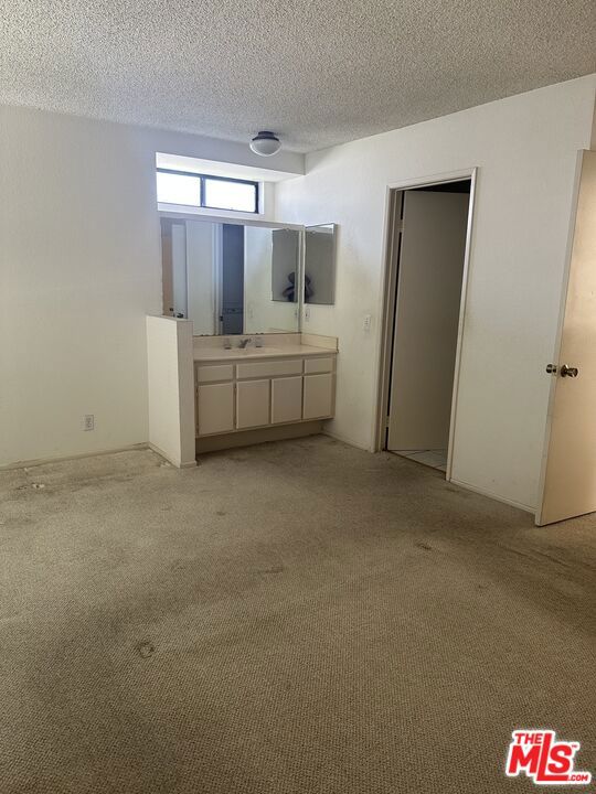13516 Francisquito Avenue A Property Photo 8