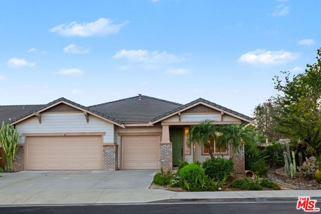 5711 Citrus Ranch Circle Property Photo 1
