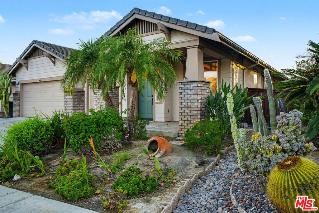 5711 Citrus Ranch Circle Property Photo 4
