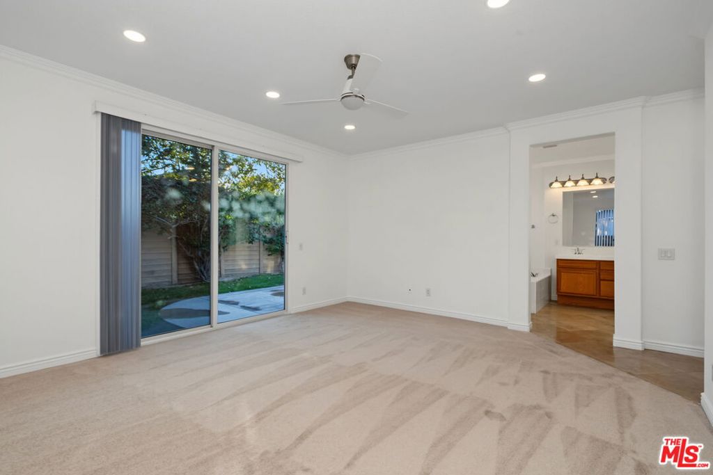 5711 Citrus Ranch Circle Property Photo 18