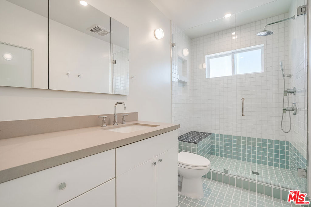 1780 Midvale Avenue Property Photo 10