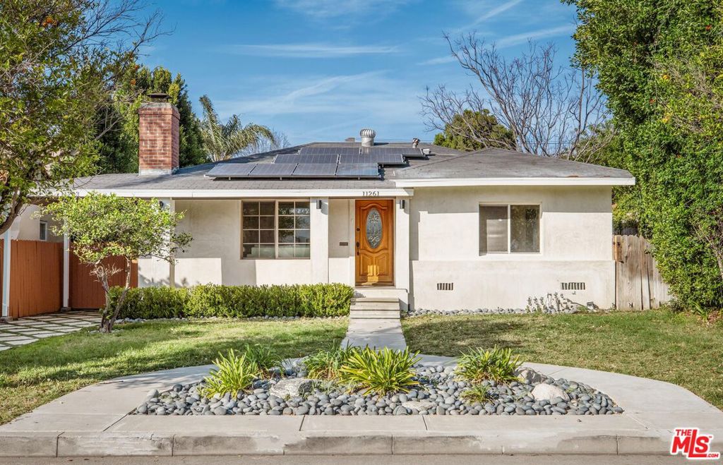 11261 Blix Street Property Photo 1