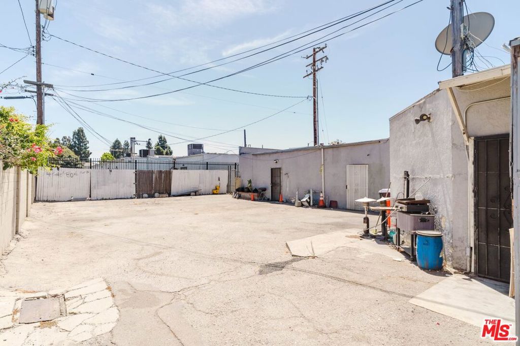 12273 Westminster Avenue Property Photo 8