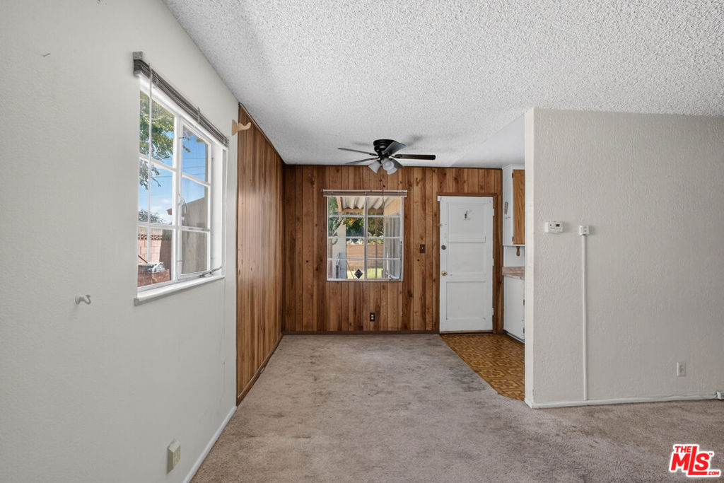 38444 31st East Property Photo 15