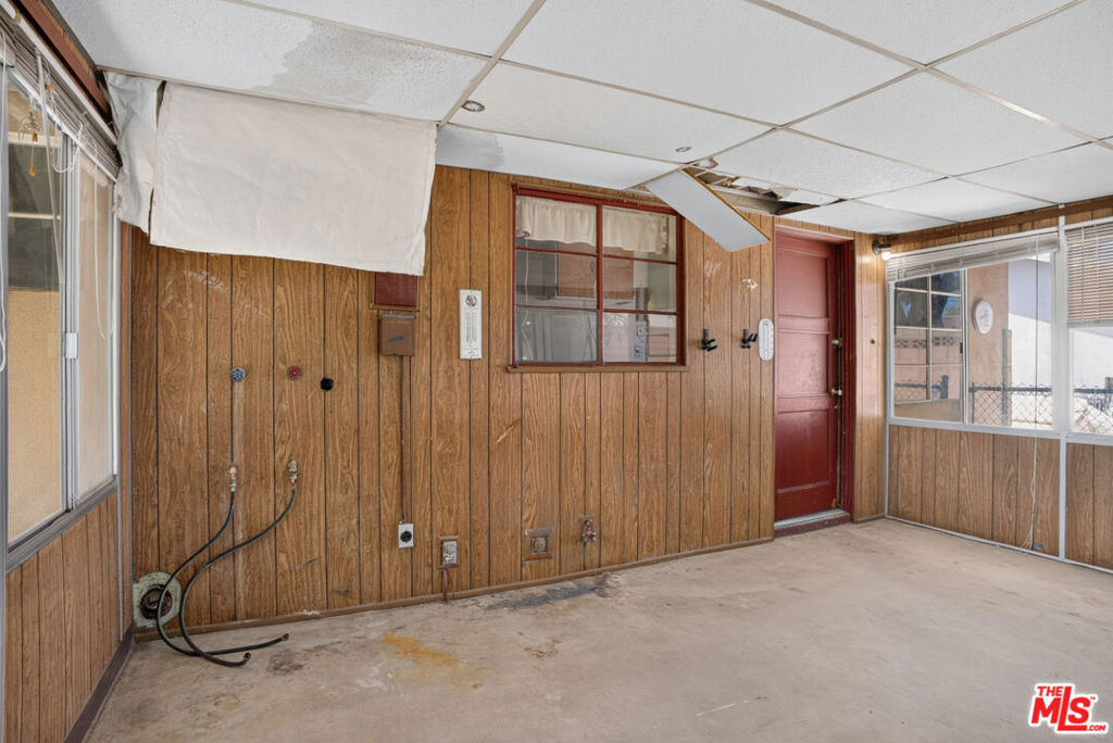 38444 31st East Property Photo 33