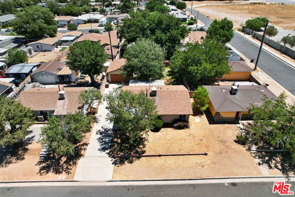 38444 31st East Property Photo 40