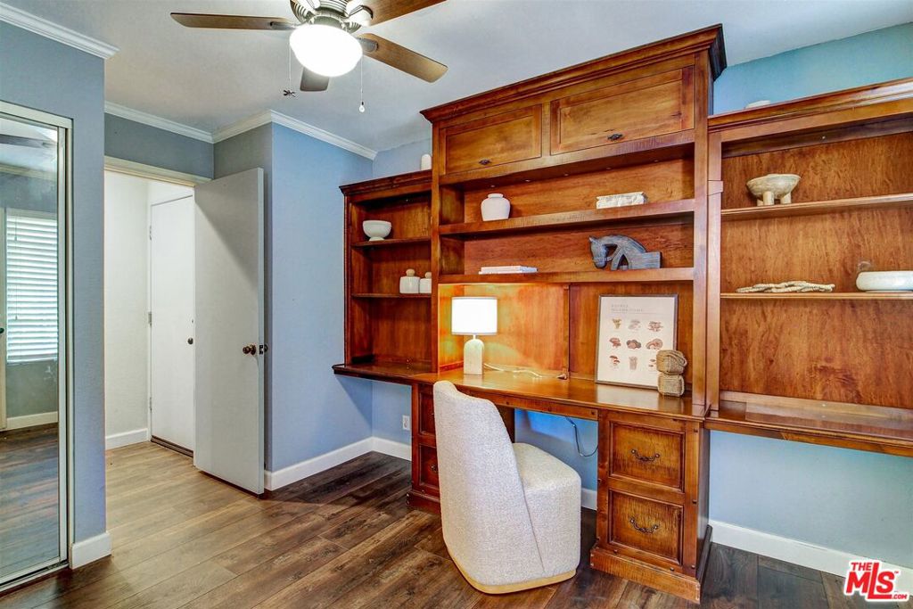 2304 Calle Trella Property Photo 10