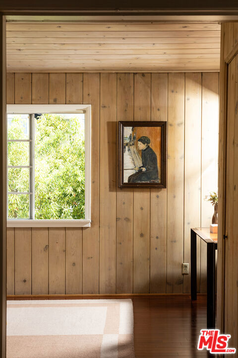 6227 Warner Drive Property Photo 25