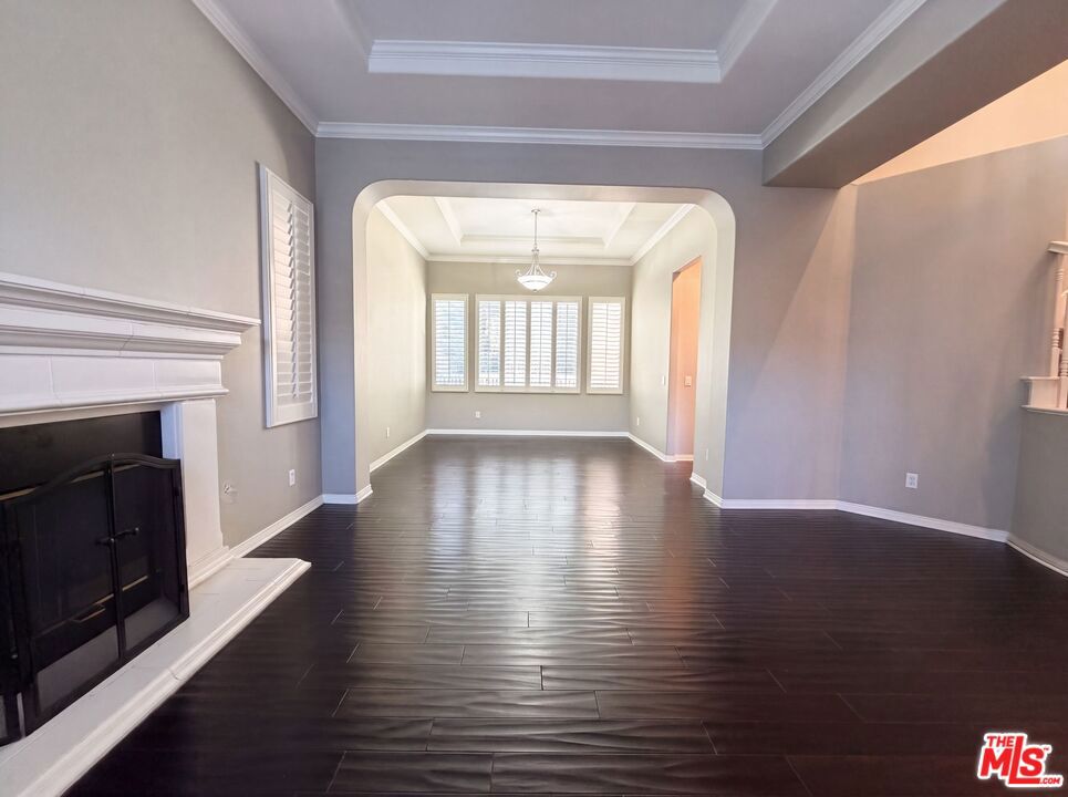 25701 Chestnut Way Property Photo 3