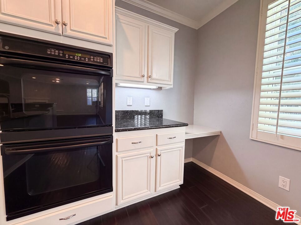 25701 Chestnut Way Property Photo 11