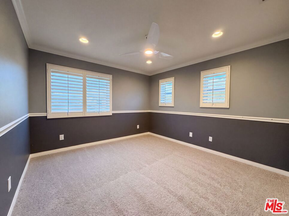 25701 Chestnut Way Property Photo 16