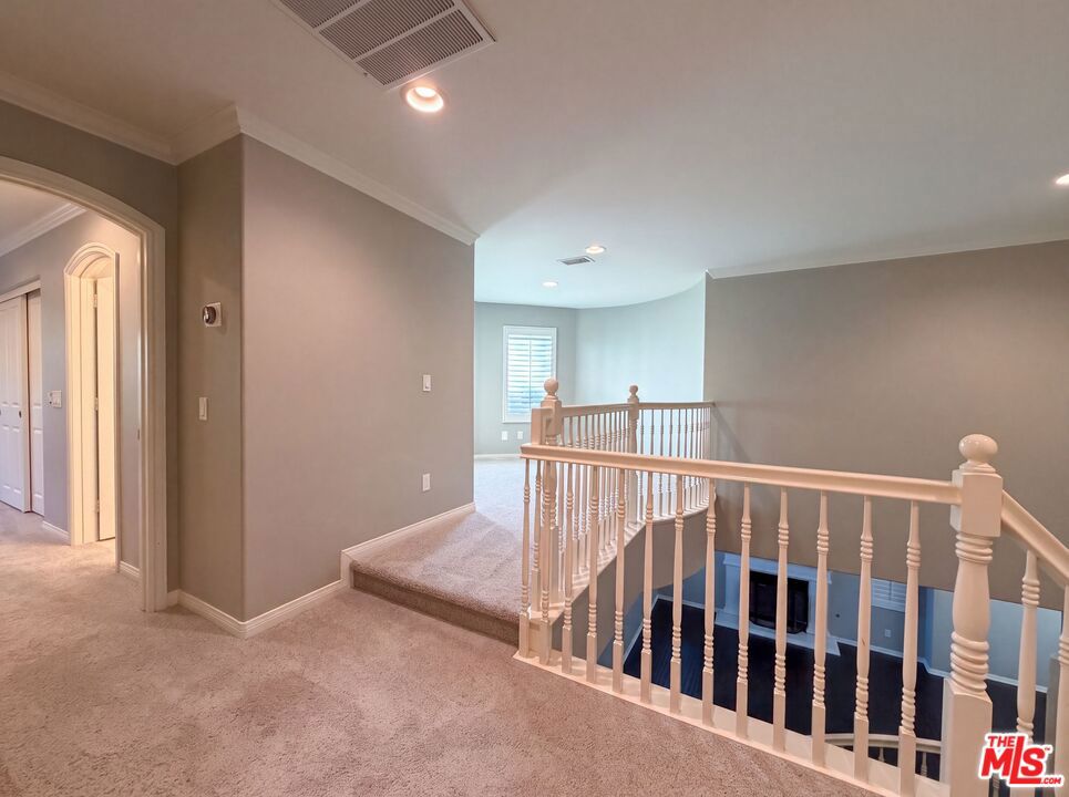 25701 Chestnut Way Property Photo 25