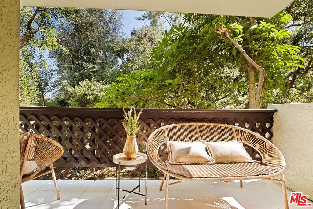 2018 Griffith Park Boulevard 116 Property Photo 15