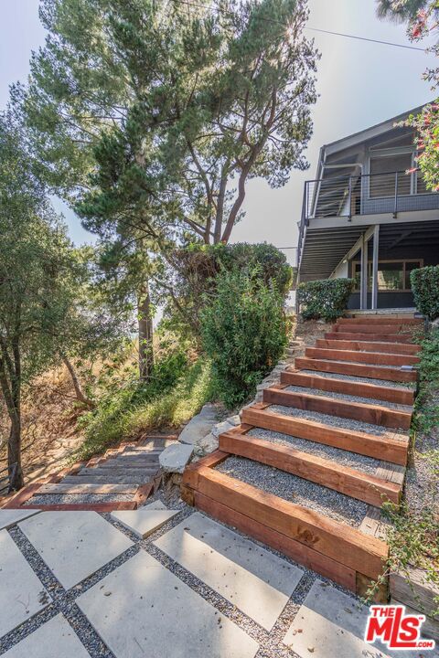 1604 Woodglen Lane Property Photo 32