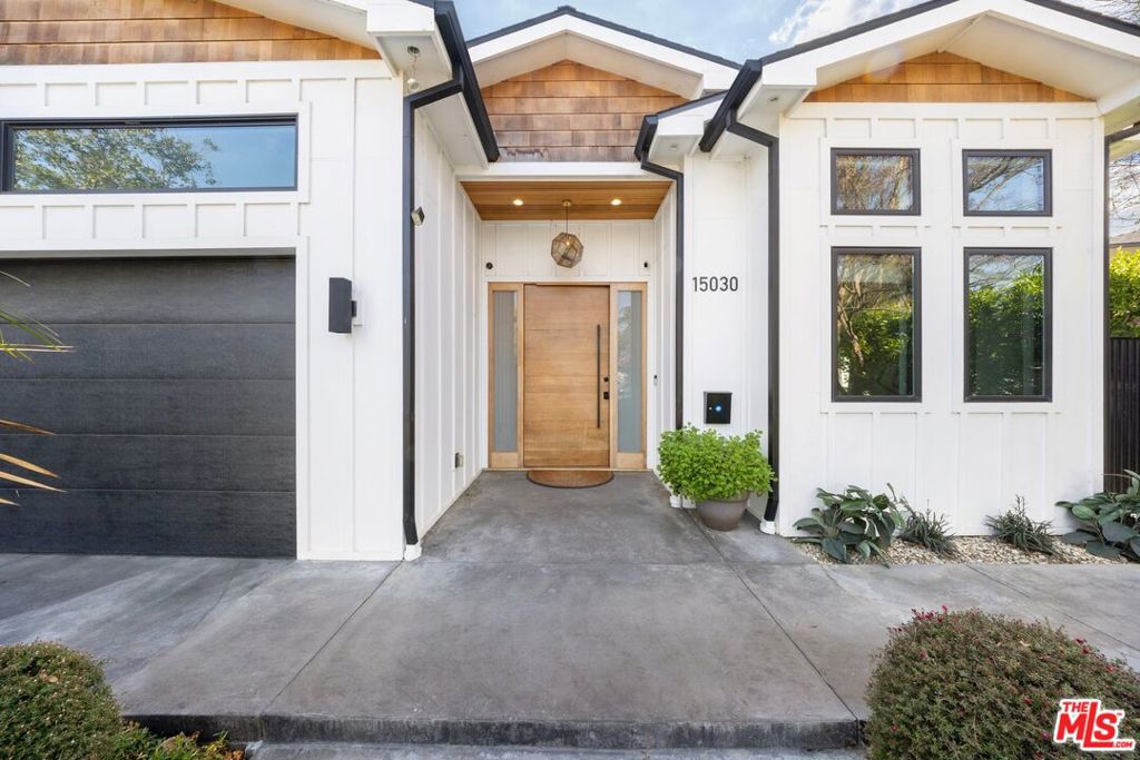 15030 Hartsook Street Property Photo 3