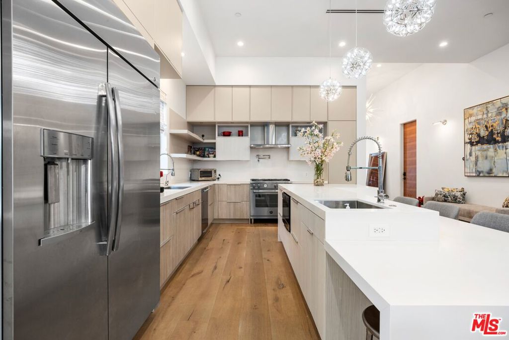 15030 Hartsook Street Property Photo 12