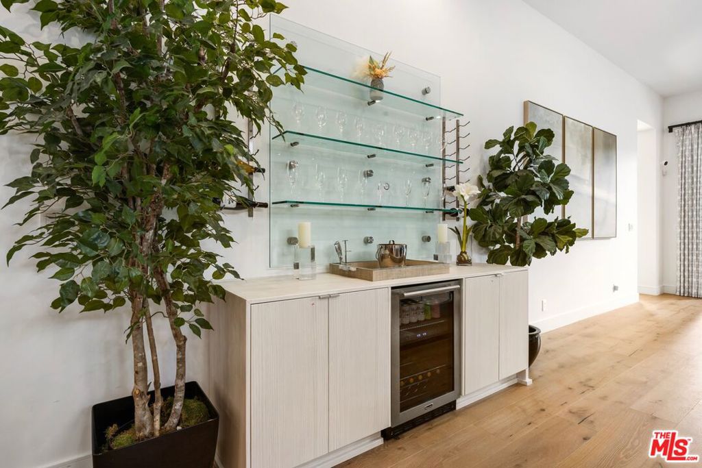 15030 Hartsook Street Property Photo 15
