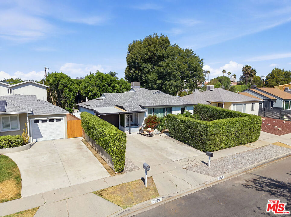 7007 Claire Avenue Property Photo 1