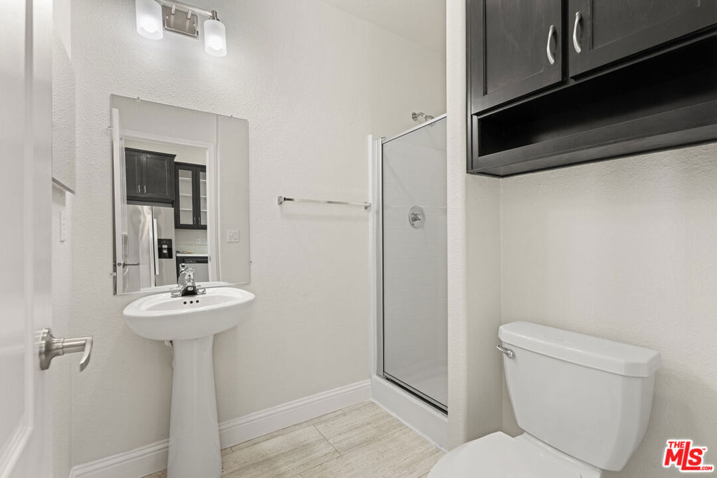 8250 Lankershim Boulevard 186 Property Photo 9