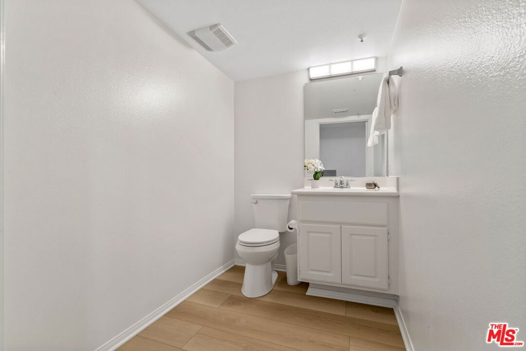 13200 Pacific Promenade 438 Property Photo 4