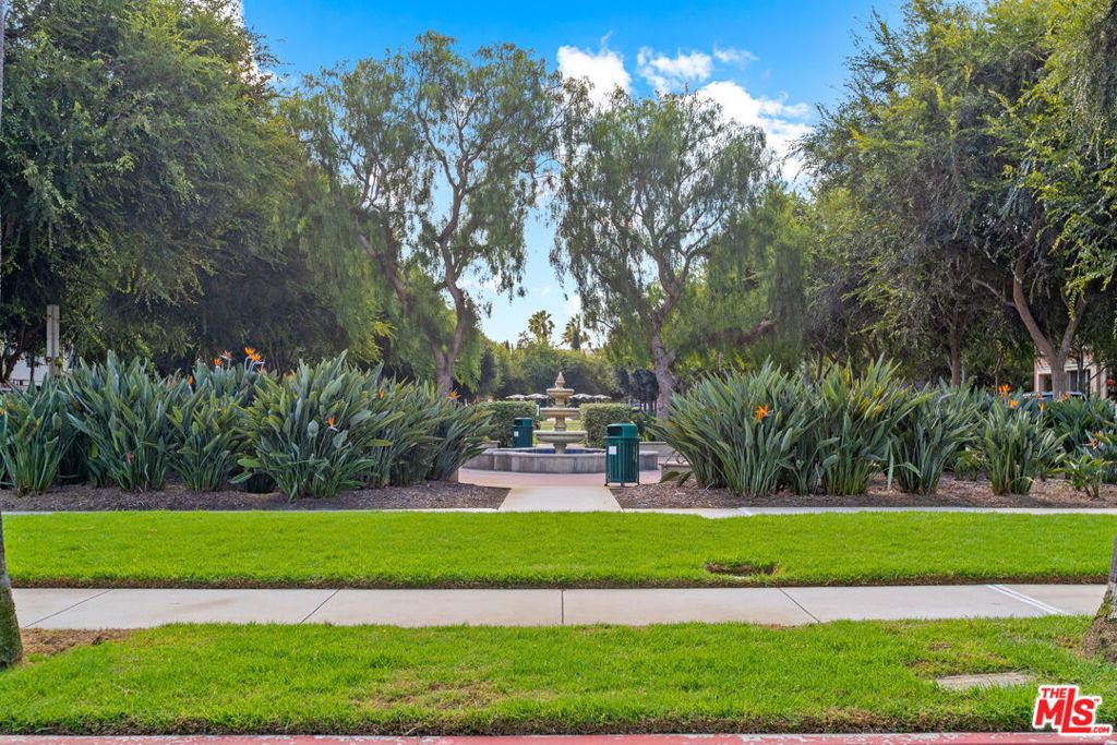 13200 Pacific Promenade 438 Property Photo 34