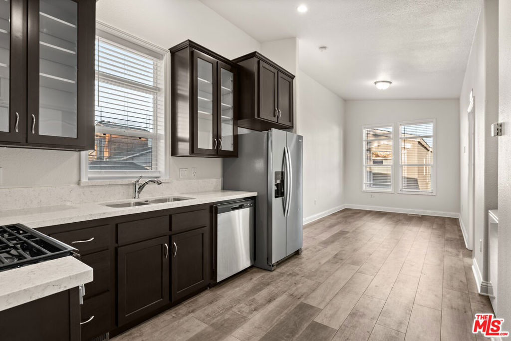 8250 Lankershim Boulevard 109 Property Photo 1