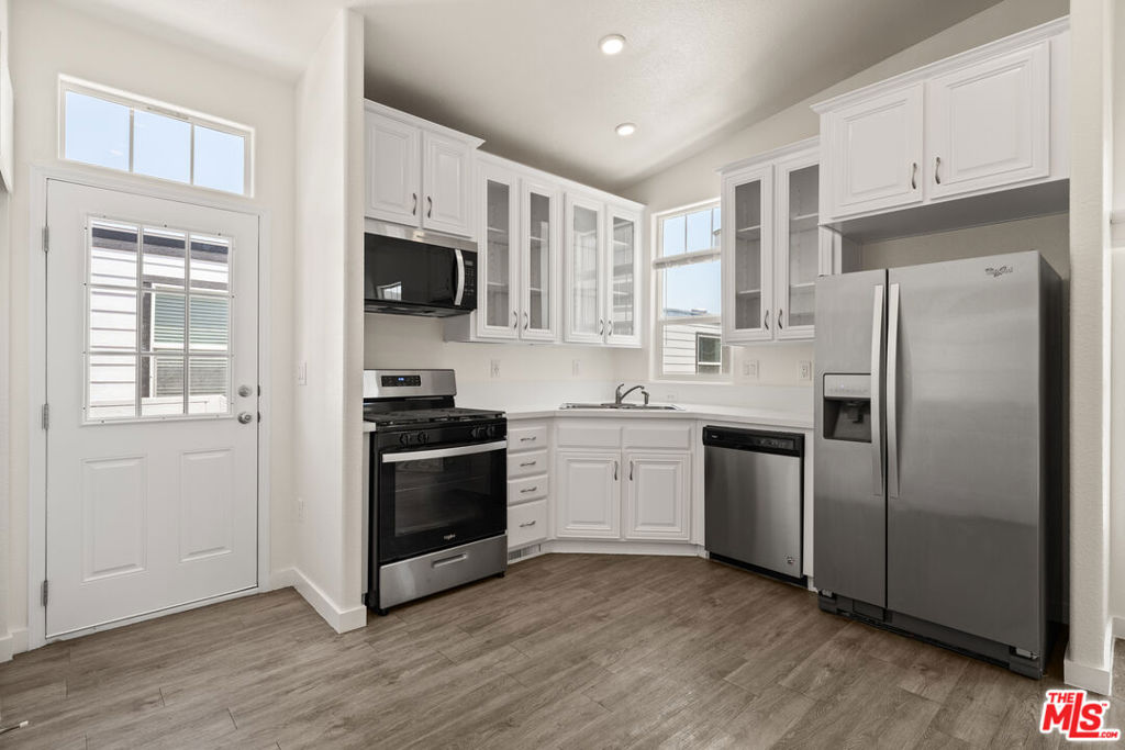 8250 Lankershim Boulevard 30 Property Photo 2