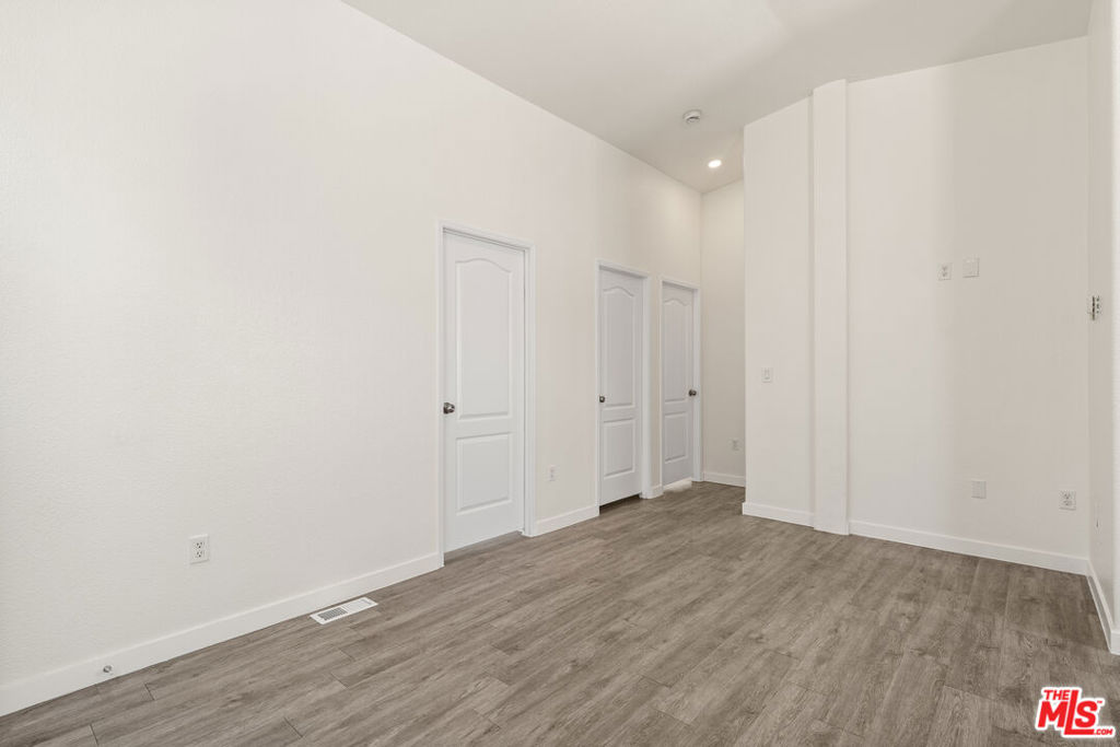 8250 Lankershim Boulevard 30 Property Photo 5