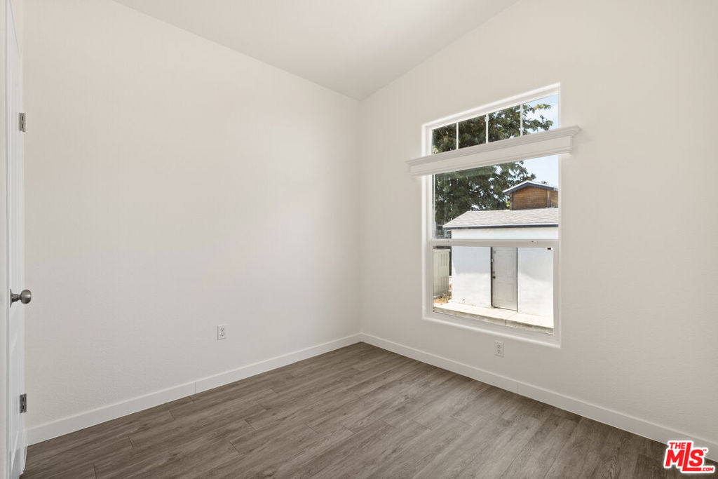 8250 Lankershim Boulevard 30 Property Photo 7