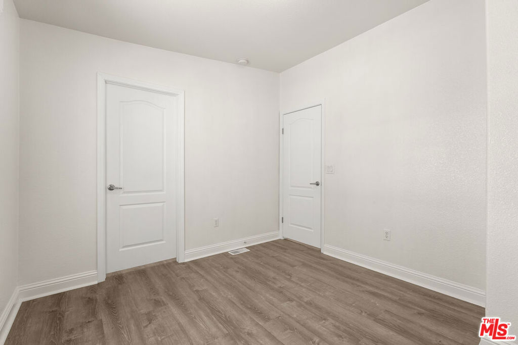 8250 Lankershim Boulevard 140 Property Photo 13
