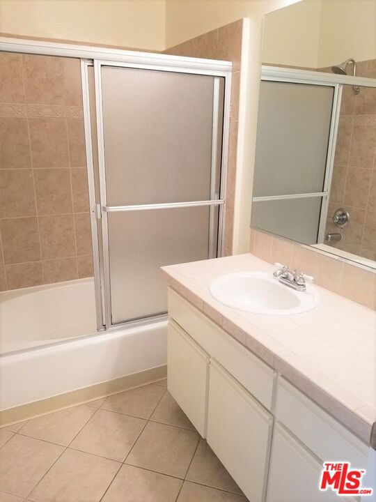 1031 N Crescent Heights 2e Property Photo 16