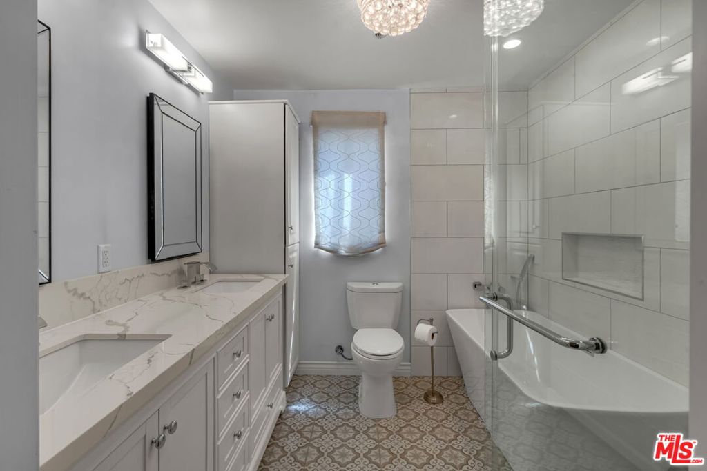 1722 Malcolm Avenue 304 Property Photo 31