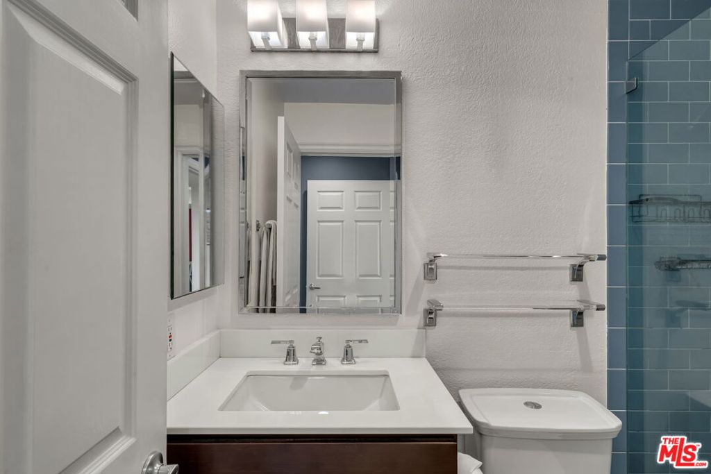 1722 Malcolm Avenue 304 Property Photo 40