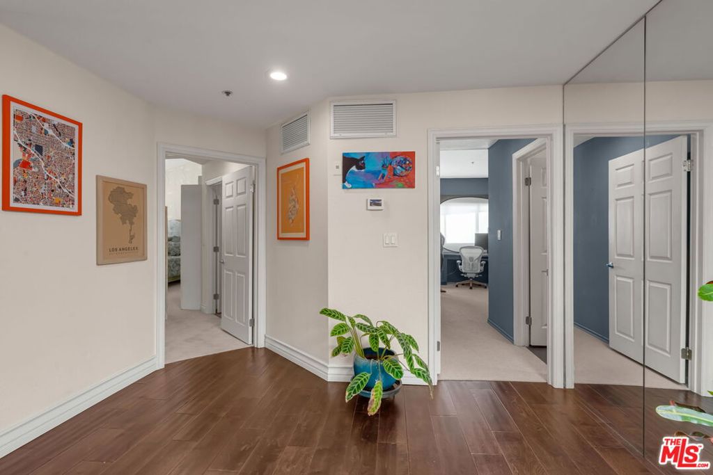 1722 Malcolm Avenue 304 Property Photo 42