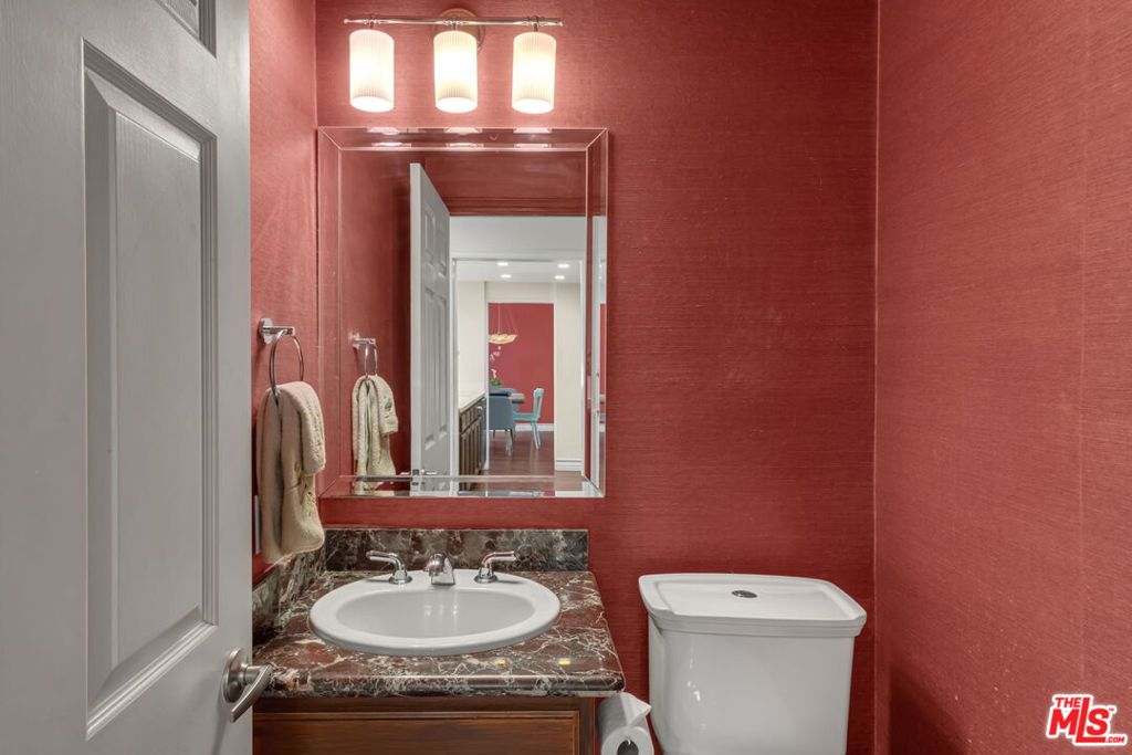 1722 Malcolm Avenue 304 Property Photo 43