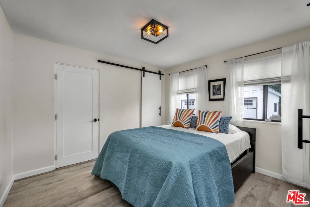 118 S Lamer Street Property Photo 15