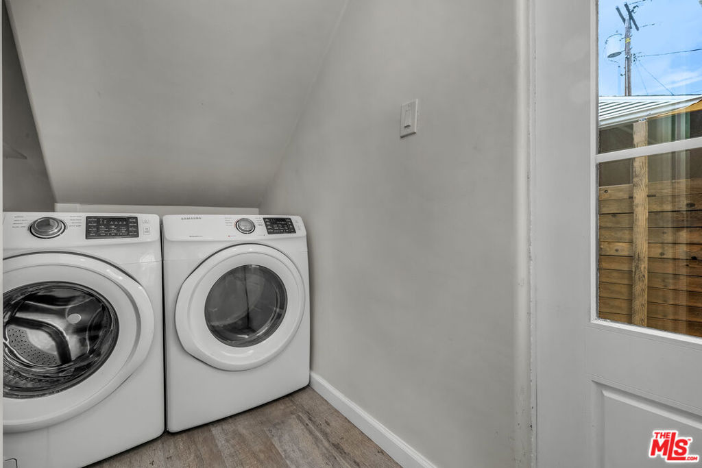 118 S Lamer Street Property Photo 22