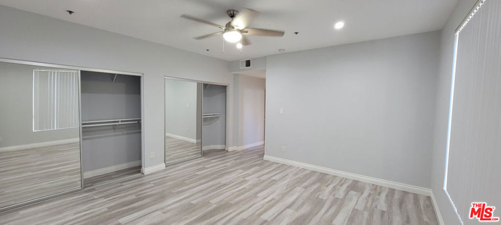 1844 Thayer Avenue 102 Property Photo 19