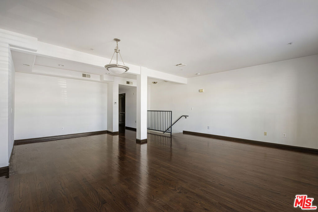 360 W Avenue 26 100 Property Photo 23